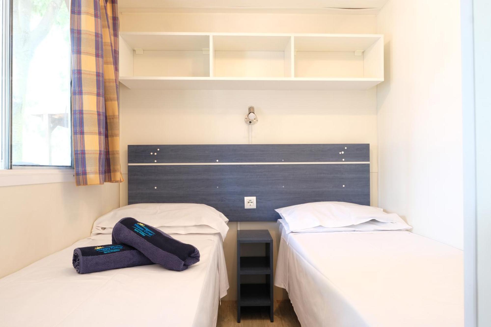 Happy Camp Mobile Homes In Camping Village Free Time Marina Di Bibbona Exterior photo